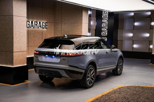 Land Rover Velar 2021 Silver Used for Sale - 3