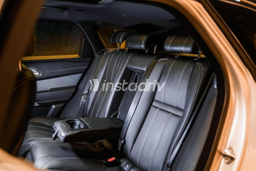 Land Rover Velar 2021 Silver Used for Sale - 5