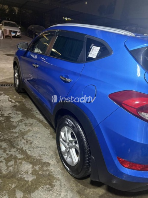 Hyundai Tucson 2017 Blue Used for Sale - 2