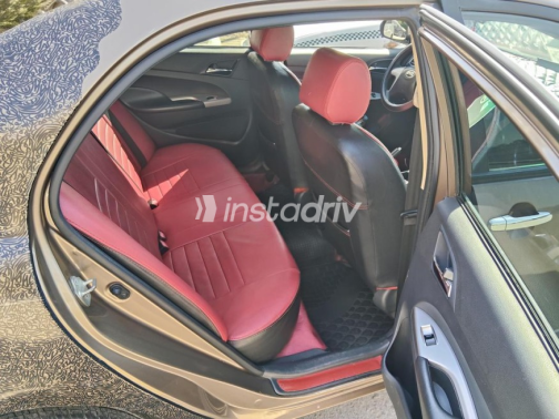 بى واى دى‬ F3 2021 أبيض مستعملة للبيع - 7