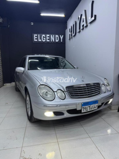 مرسيدس E 200 2003 فضي مستعملة للبيع - 7