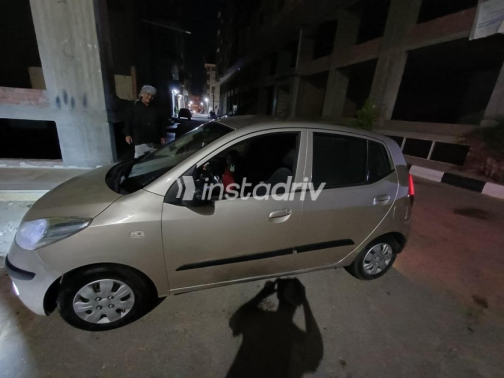 Hyundai I10 2009 White Used for Sale - 4