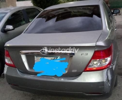 بى واى دى‬ F3 2013 رمادي غامق مستعملة للبيع - 5