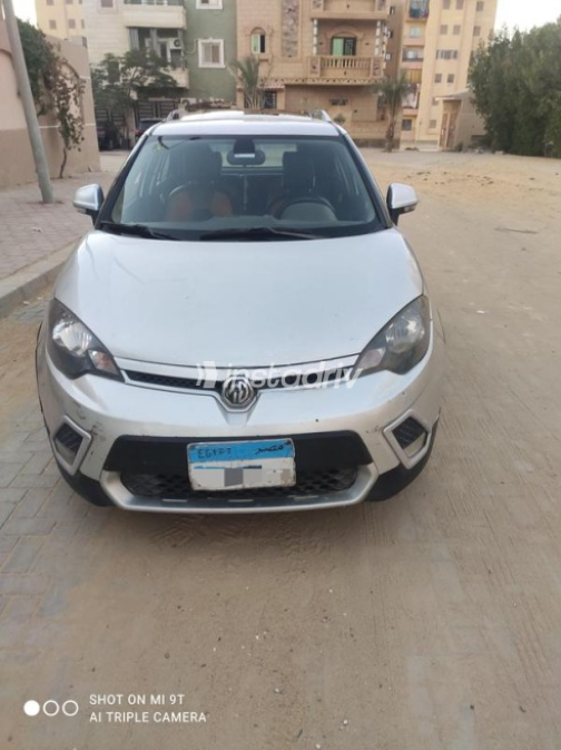 MG Crossover 2015 Silver Used for Sale - 1