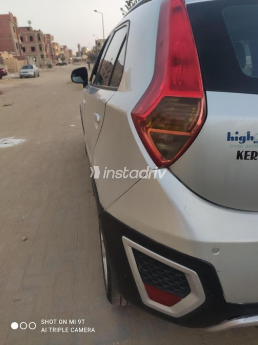 MG Crossover 2015 Silver Used for Sale - 6