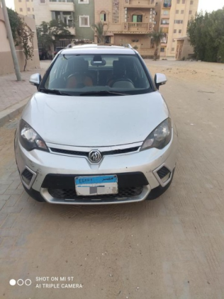 MG Crossover 2015 Silver Used for Sale