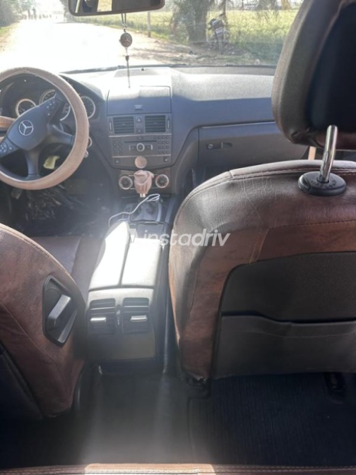 Mercedes C 180 2010 Champagne Used for Sale - 6