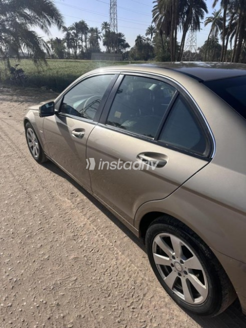 Mercedes C 180 2010 Champagne Used for Sale - 9