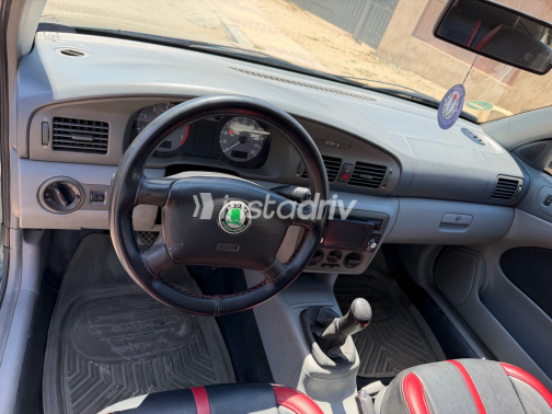 Skoda Octavia 1998 Green Used for Sale - 3