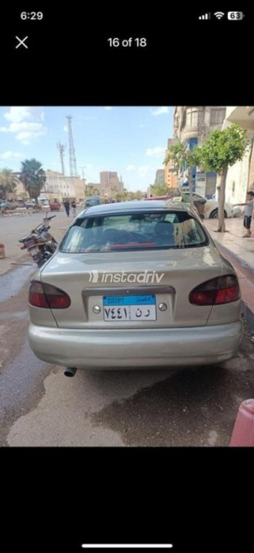 Daewoo Lanos 1999 Gold Used for Sale - 3