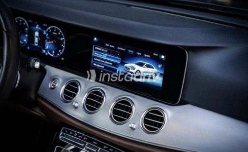 Mercedes E 200 2021 White Used for Sale - 8