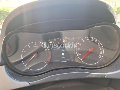 اوبل كورسا 2016 أبيض مستعملة للبيع - 2