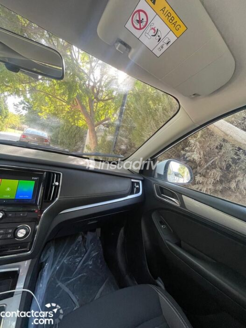 ام جى ار اكس 5 2019 أبيض مستعملة للبيع - 9