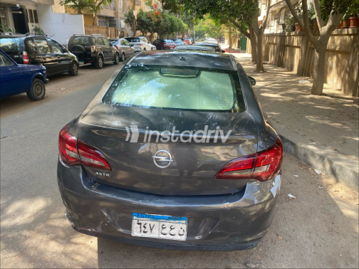 Opel Astra 2013 Gray Used for Sale - 6
