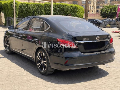 ام جى 6 2021 أبيض مستعملة للبيع - 1