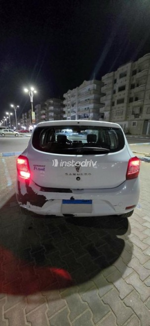 Renault Sandero 2016 White Used for Sale - 5