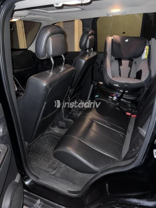 Jeep Cherokee 2011 Black Used for Sale - 3