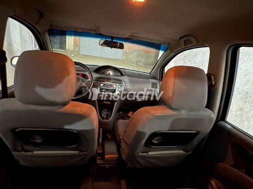 Hyundai Matrix 2007 Black Used for Sale - 4