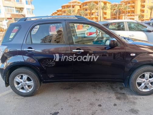 دايهاتسو تيريوس 2015 بنفسجي مستعملة للبيع - 1