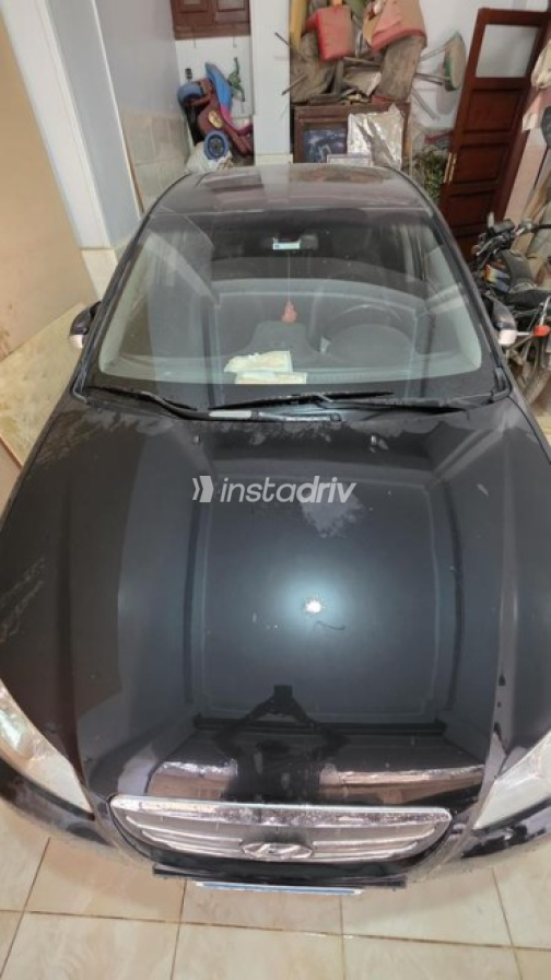 Hyundai Avante 2009 Black Used for Sale - 4