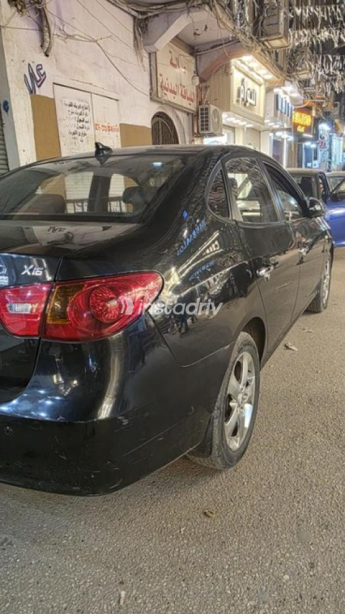 Hyundai Avante 2009 Black Used for Sale - 7