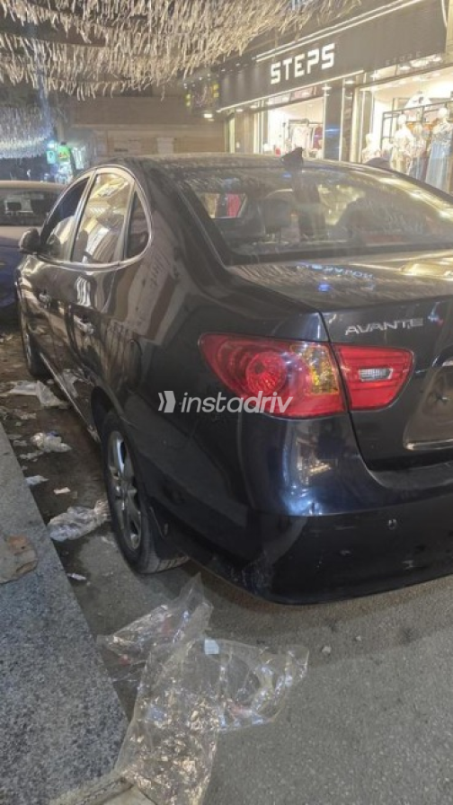 Hyundai Avante 2009 Black Used for Sale - 8