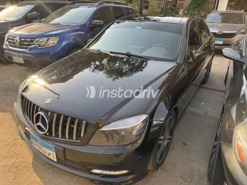 Mercedes C 300 2010 Black Used for Sale - 3