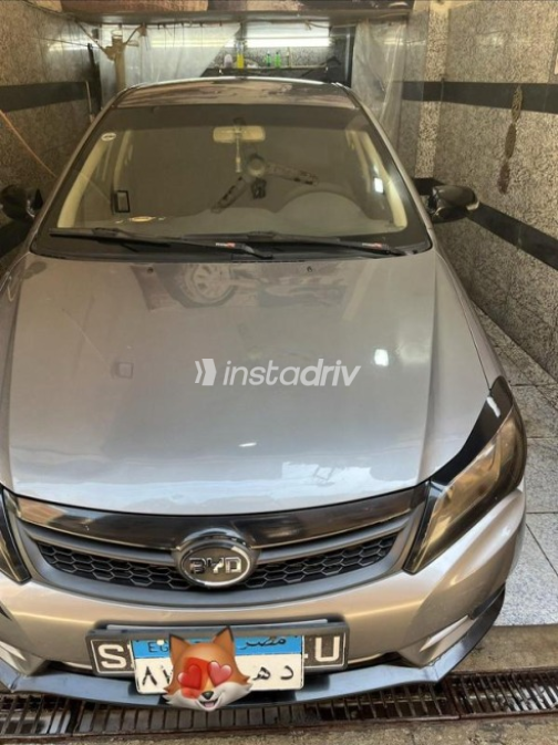 Byd F3 2024 Gray Used for Sale - 1