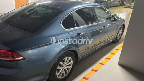 Volkswagen Passat 2019 White Used for Sale - 5