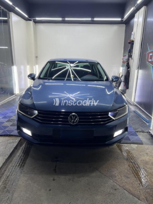Volkswagen Passat 2019 White Used for Sale - 9
