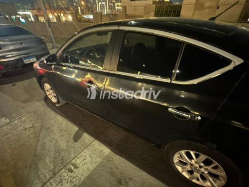 Nissan Sunny 2017 White Used for Sale - 3