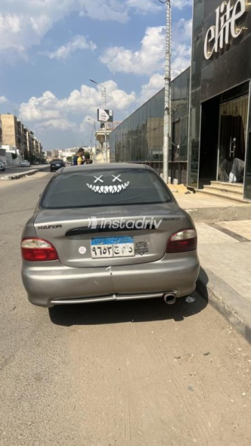 Hyundai Accent 1999 White Used for Sale - 2