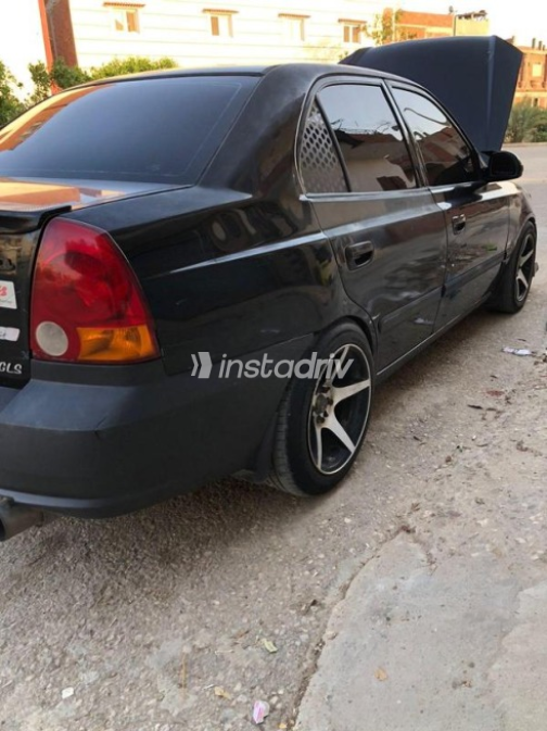 Hyundai Verna 2009 Black Used for Sale - 6