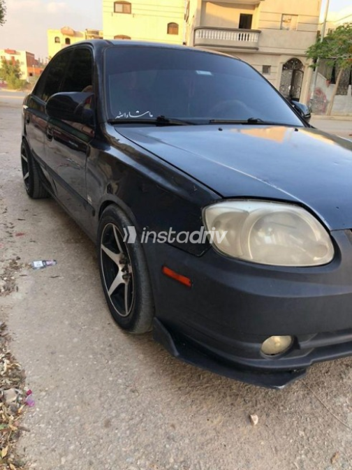 Hyundai Verna 2009 Black Used for Sale - 9