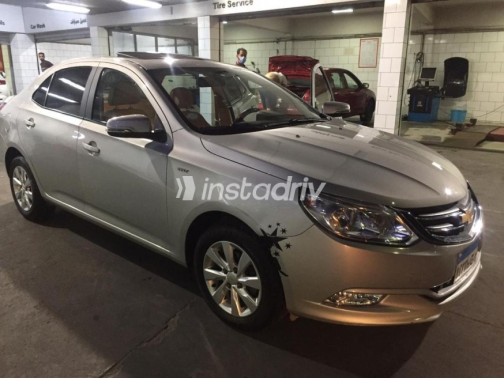 Chevrolet Optra 2019 White Used for Sale - 4