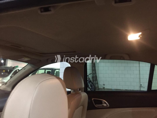 Chevrolet Optra 2019 White Used for Sale - 6