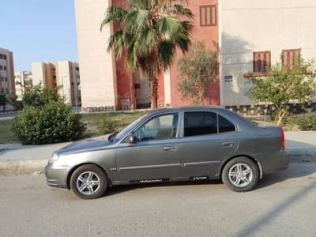 هيونداي فيرنا 2015 أبيض جديدة للبيع