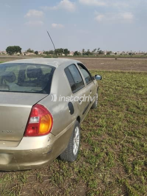 Renault Clio 2008 Gold Used for Sale - 1
