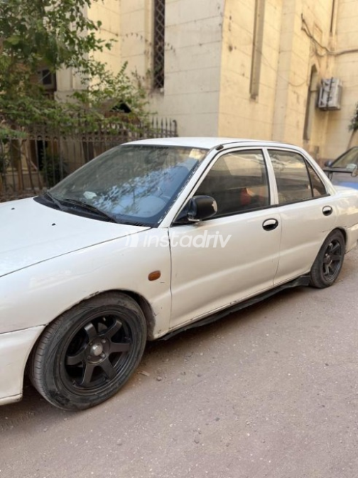 Mitsubishi Lancer 1992 White Used for Sale - 2