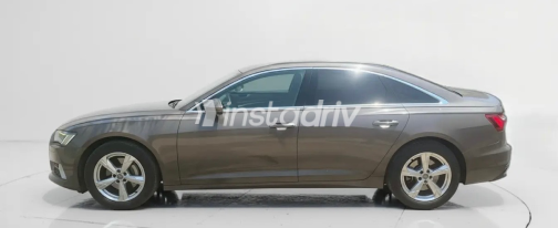 اودي A6 2020 بني مستعملة للبيع - 2