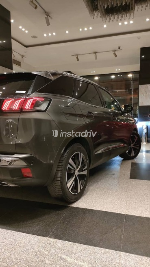 بيجو 3008 2022 رمادي مستعملة للبيع - 4