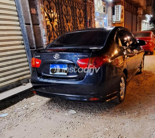 Hyundai Elantra 2010 Black Used for Sale - 4