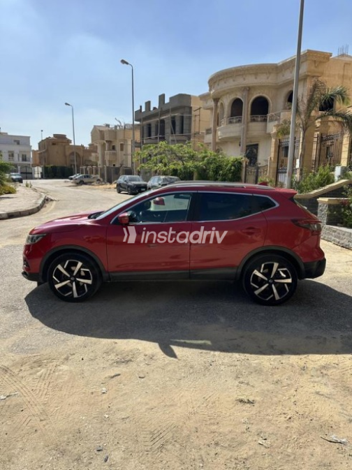 Nissan Qashqai 2018 White Used for Sale - 5