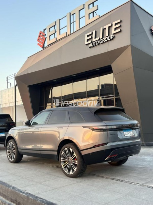 Land Rover Velar 2024 White Used for Sale - 6