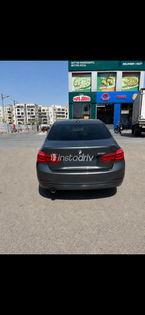 BMW 318 2018 Gray Used for Sale - 6