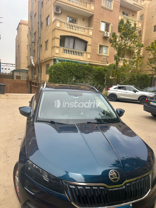 سكودا كاروك 2021 أبيض مستعملة للبيع - 6