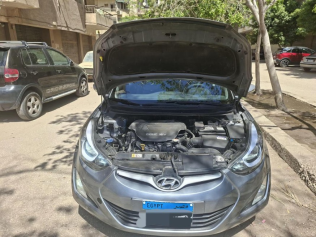 هيونداي إلنترا ام دى 2015 رمادي مستعملة للبيع