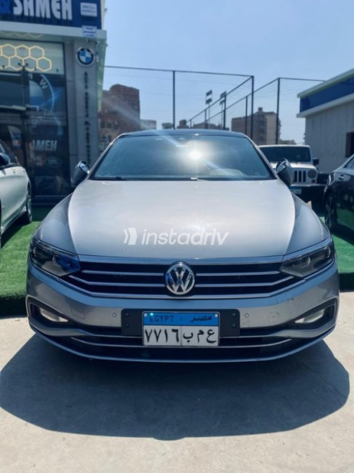 Volkswagen Passat 2023 Silver Used for Sale - 1