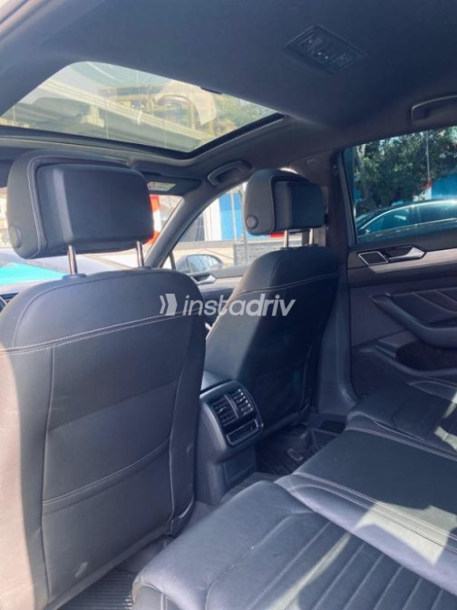 Volkswagen Passat 2023 Silver Used for Sale - 8