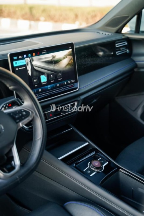 Volkswagen Tiguan 2025 White Used for Sale - 7